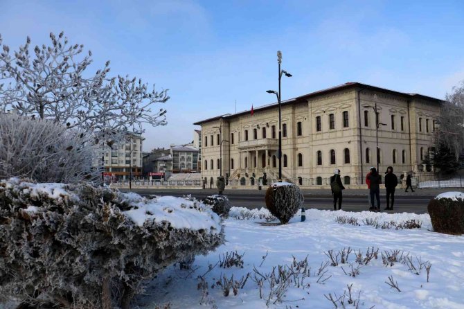 Sivas’ta Kırağı Güzelliği