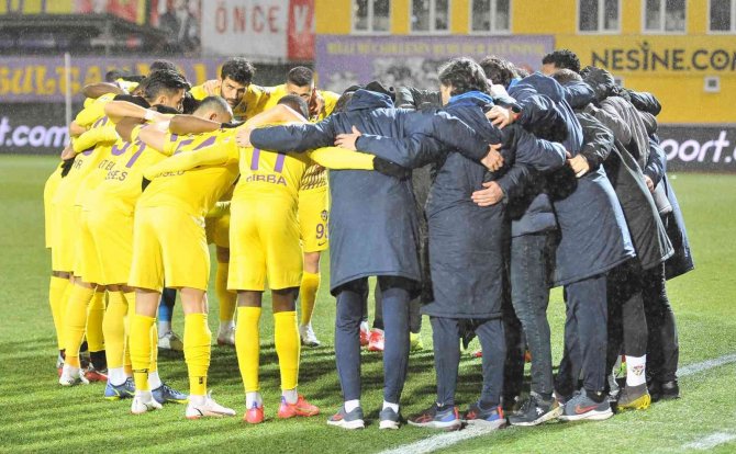 Spor Toto 1. Lig: Eyüpspor: 2 - Rh Bandırmaspor: 0