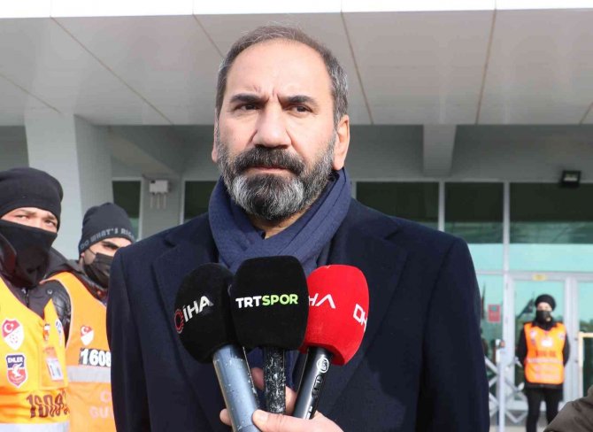 Mecnun Otyakmaz: “3 Puan Aldığımız İçin Çok Sevinçliyiz”