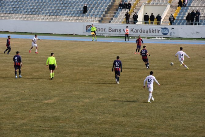 Tff 3. Lig: Kırıkkale Ba: 0 - İ̇çel İ̇dman Yurdu Sk: 0