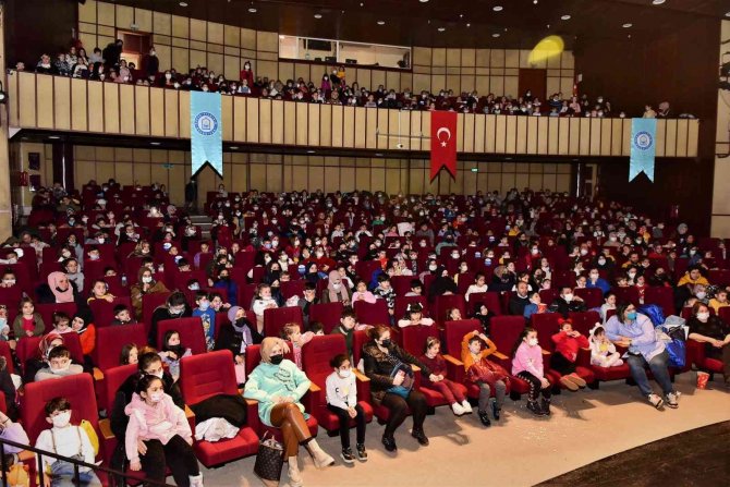 Yıldırım’da Perde Çocuklar İçin Açıldı