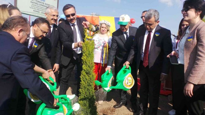 Türkiye-ukrayna Dostluk Ormanı’na İlk Fidanlar Dikildi