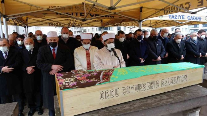 Milletvekili Gündoğdu’nun Annesi Son Yolculuğuna Uğurlandı