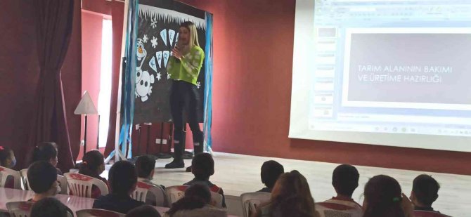 Altıntaş’ta “Yerli Tohum Tarım Atölyesi” Projesi