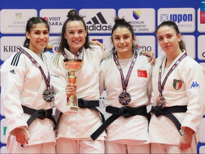 Bartın Üniversitesi Öğrencisi Hasret Bozkurt, Avrupa Açıkta Bronz Madalya Aldı