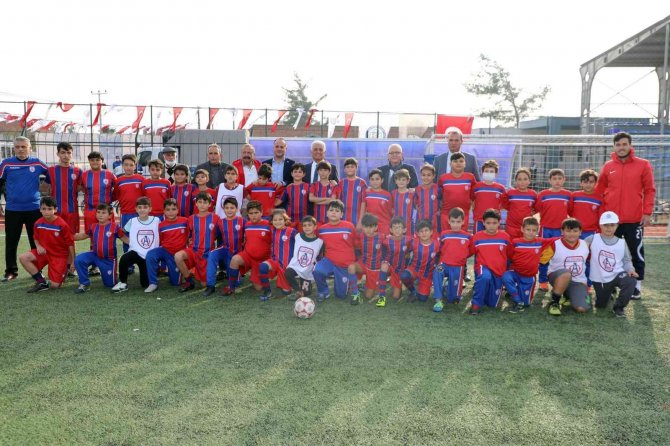 Büyükşehir’den Amatör Spor Kulüplerine Destek