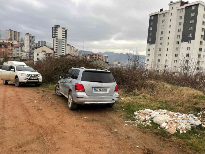Çocuklar Tarafından Çalınan Lüks Cip, Terk Edilmiş Halde Bulundu