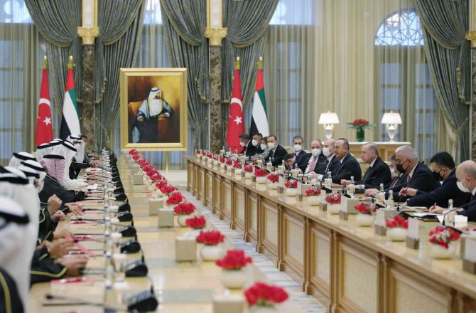 Cumhurbaşkanı Erdoğan, Abu Dabi Veliaht Prensi El Nahyan İle Görüştü
