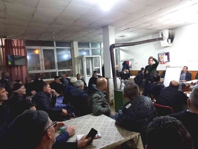 Domaniç’te Çiftçi Eğitim Toplantısı