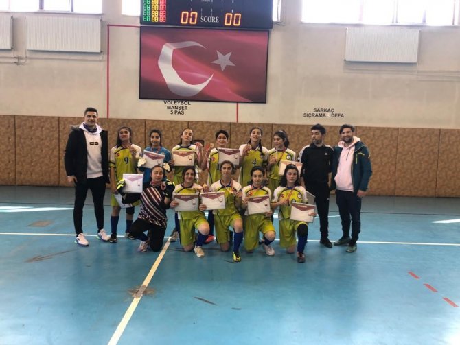 Başkan Altun Araç Tahsis Etti