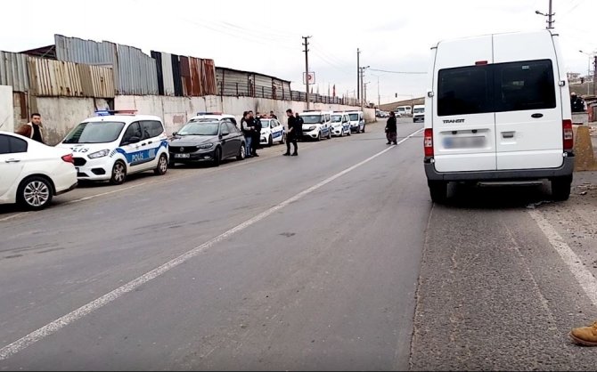 Fakülteden 350 Kiloluk Demir Hırsızlığına Polis Engeli
