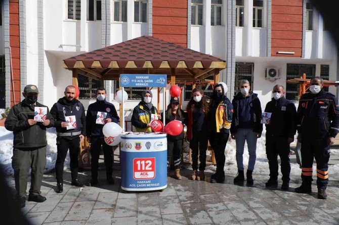 Hakkari 112 Çağrı Merkezi Stant Kurdu