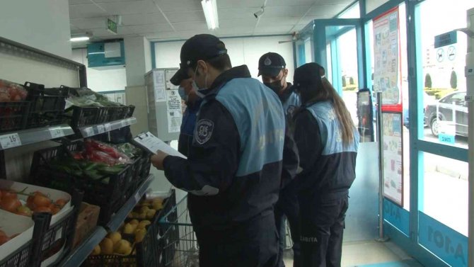 Arnavutköy’de Marketlerde Kdv İndirimi Denetimi Yapıldı