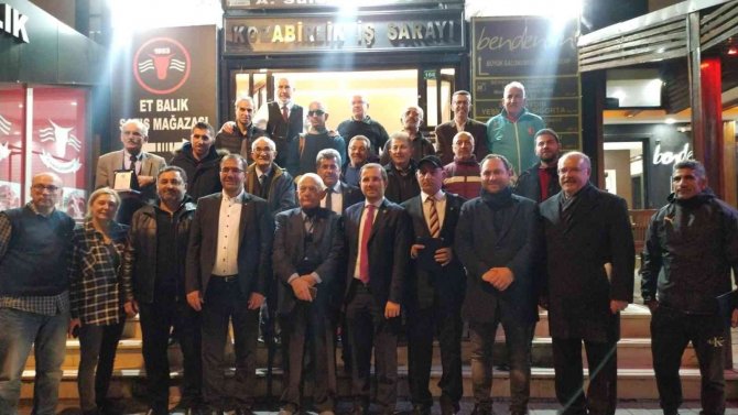 Kıdemli Atletler Yemekte Buluştu