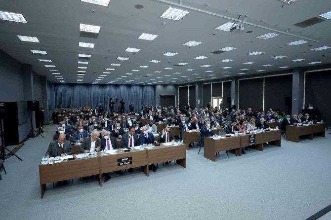 Başkan Seçer: “Değiştirilen Su Sayaçlarının Bedeli Taksitlendirilecek”