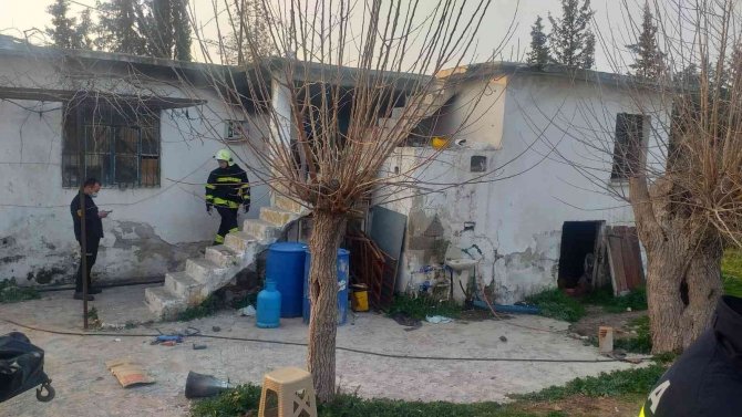 Muğla’da Çıkan Yangında Müstakil Ev Kullanılamaz Hale Geldi