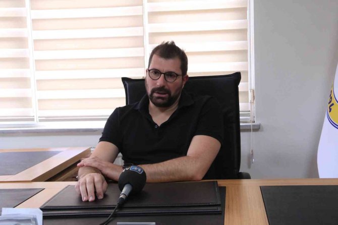 Belediye Derincespor Teknik Direktörü Murat Parlak: