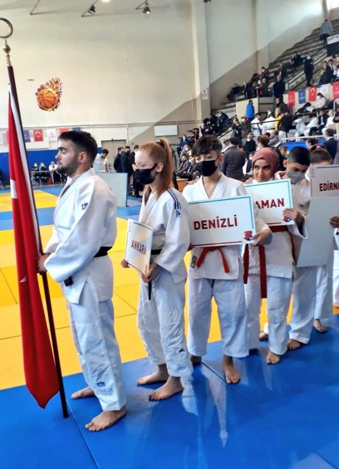 Judoda 8 Altın Madalya Denizli’nin
