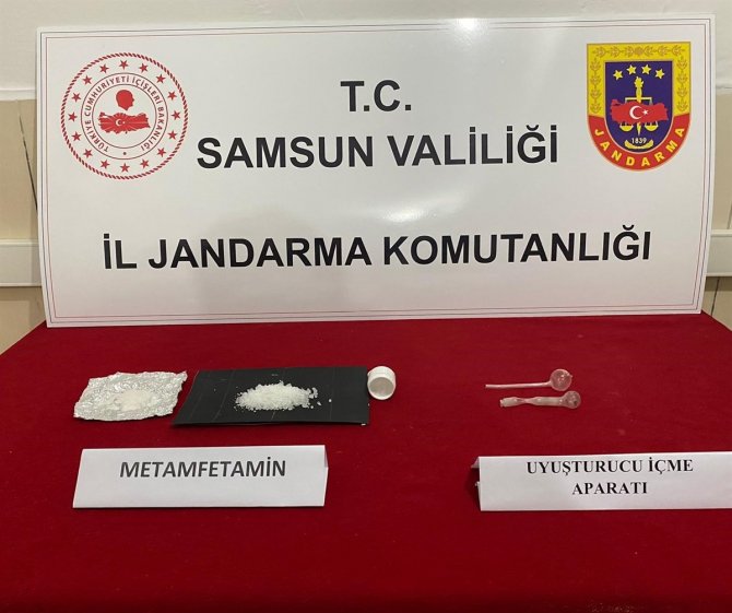 Jandarmadan Uyuşturucu Operasyonları: 32 Şüpheliye Gözaltı