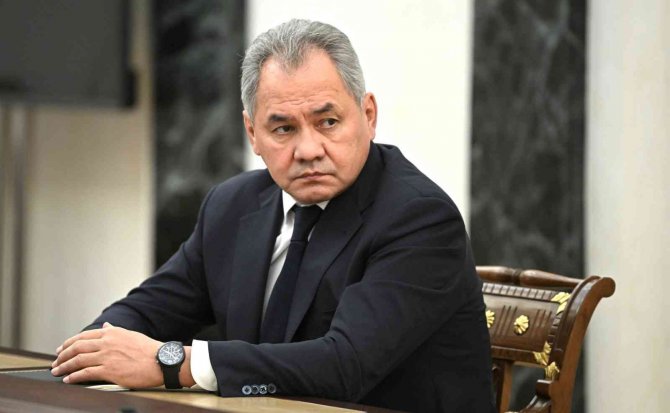Rusya Savunma Bakanı Şoygu, Putin’e Askeri Tatbikatlar Hakkında Rapor Verdi