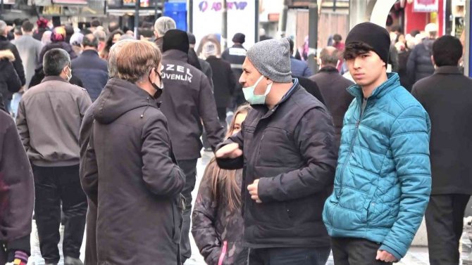 Omicron Varyantı Karabük’te Hızla Yayılıyor, Haftalık Vaka Sayısı 2 Bin 700’e Yükseldi