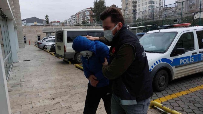 Uyuşturucu Ticaretinden Gözaltına Alındı