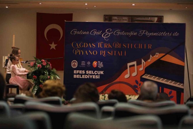 Selçuk’ta Çocuklardan Çağdaş Türk Bestecileri Resitali