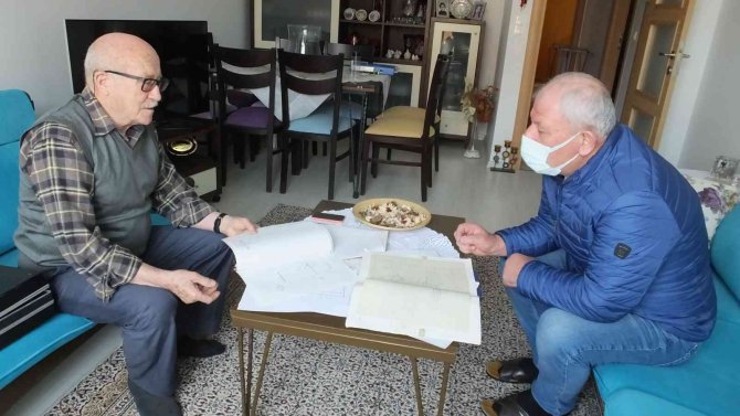 Burhaniye’de 75 Yaşındaki Şevket Dede Baruttan Elektrik Üretecek Proje Geliştirdi