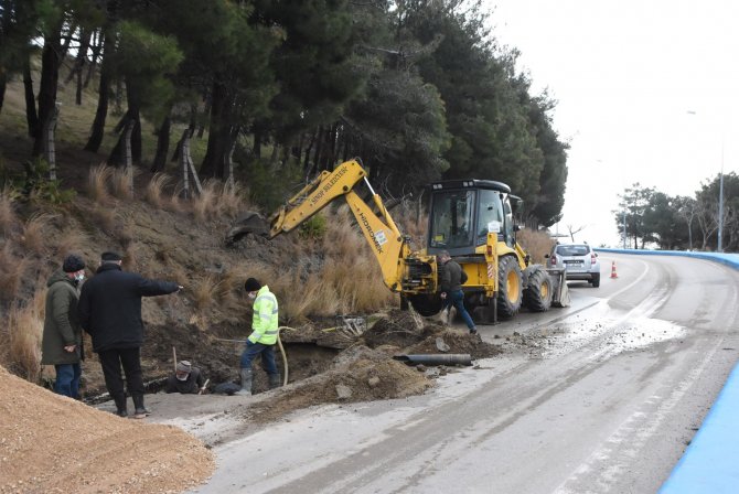 Sinop’ta Şebeke Suyu Borusu Patladı