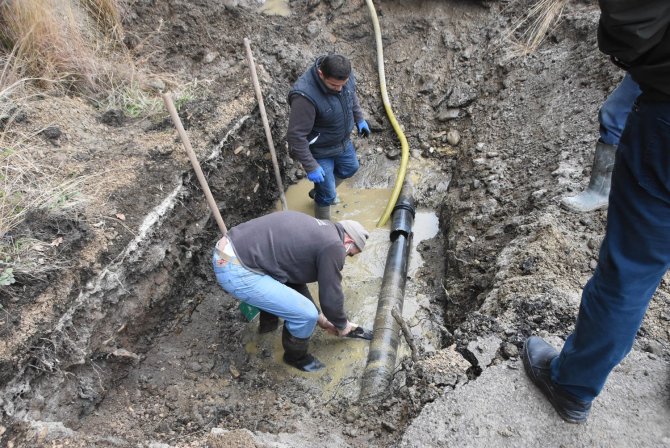 Sinop’ta Şebeke Suyu Borusu Patladı