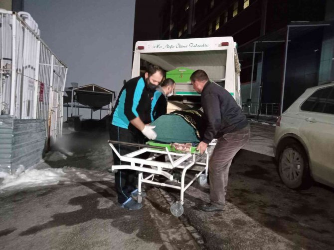 Sivas’ta Biri Donmuş, Biri Parçalanmış İki Ceset Bulundu