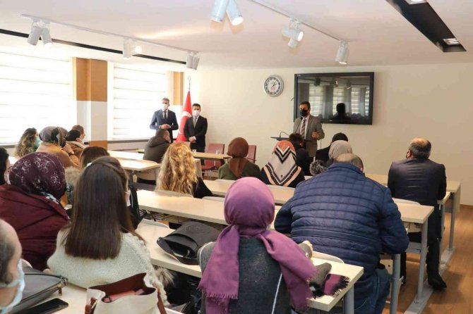 Sivas’ta Zümre Başkanları Toplantısı Yapıldı