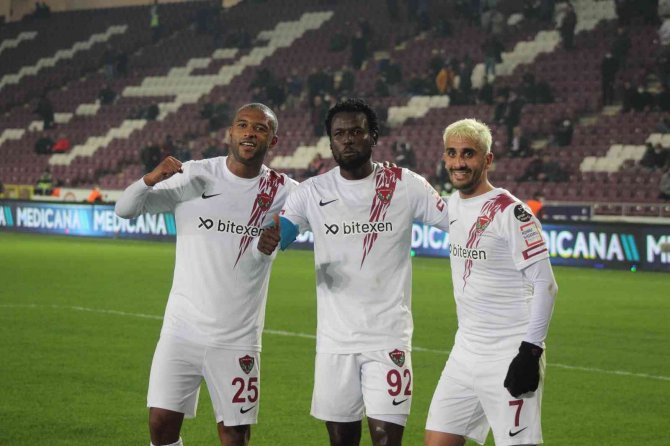 Spor Toto Süper Lig: Hatayspor: 2 - Göztepe: 0 (İ̇lk Yarı)