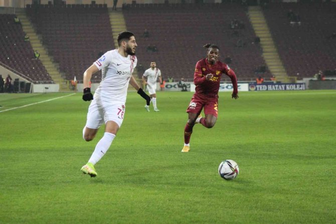 Spor Toto Süper Lig: Hatayspor: 2 - Göztepe: 0 (İ̇lk Yarı)