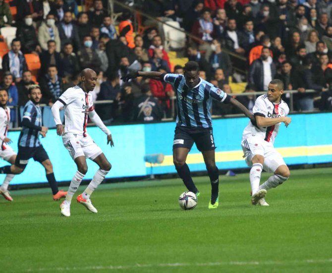 Spor Toto Süper Lig: Adana Demirspor: 0 - Beşiktaş: 0 (Maç Devam Ediyor)