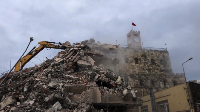 Sinop’ta Tarihi Saat Kulesi Gün Yüzüne Çıktı