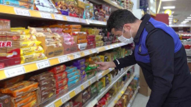 Tuzla Belediyesi Zabıta Ekiplerinden Marketlere Kdv İndirimi Denetimi