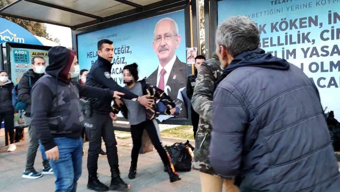 Durakta Taciz Kavgası