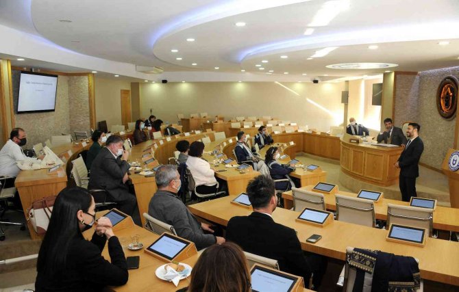 Adü’de Doçentlik Deneme Dersleri Başladı