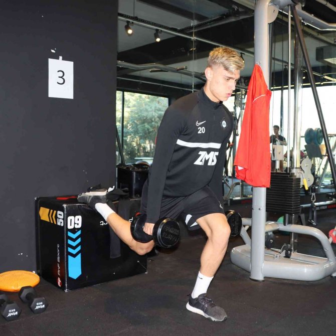 Altay’da Beşiktaş Hazırlıkları Sürüyor