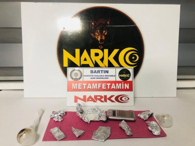 Uyuşturucu Operasyonunda 3 Kişi Tutuklandı