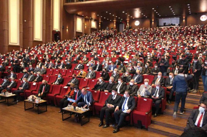 Bakan Özer: “Mesleki Eğitim Liseleri İle, 28 Şubat Zihniyetinin Kat Sayı Uygulamasının Kaybettirdiği Özgüveni Yeniden Sağlıyoruz”