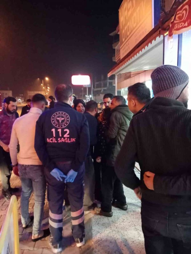 Motor Kısmında Yangın Çıkan Araçta Maddi Hasar Oluştu