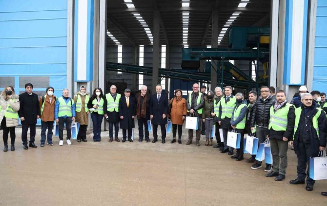 Bu Tesisteki Çöpler Enerjiye Dönüşecek