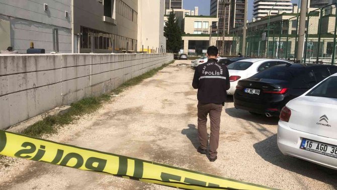 Hastane Otoparkında Dehşet