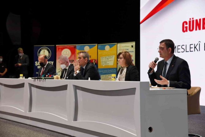 Gso Başkanı Ünverdi: "Geleceğimizi Nitelikli Gençlerle İnşa Edeceğiz"