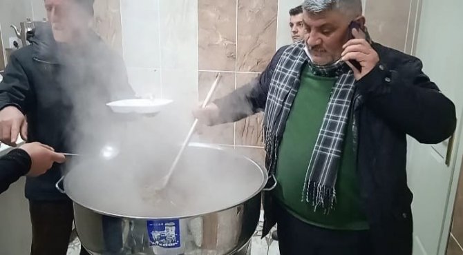 Mahalle Sakinleri Şükür Hayvanı Kesti