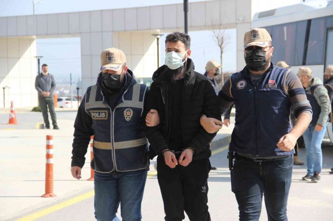 Aralarında Hdp’li Yöneticilerin De Olduğu Şüpheliler Adliyeye Sevk Edildi
