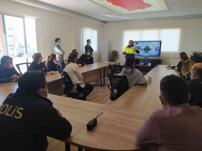 Emniyet Personeline Trafik Eğitimi