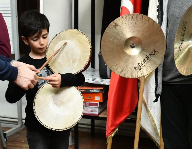 Mustafakemalpaşa’nın Çocuk Mehteranları